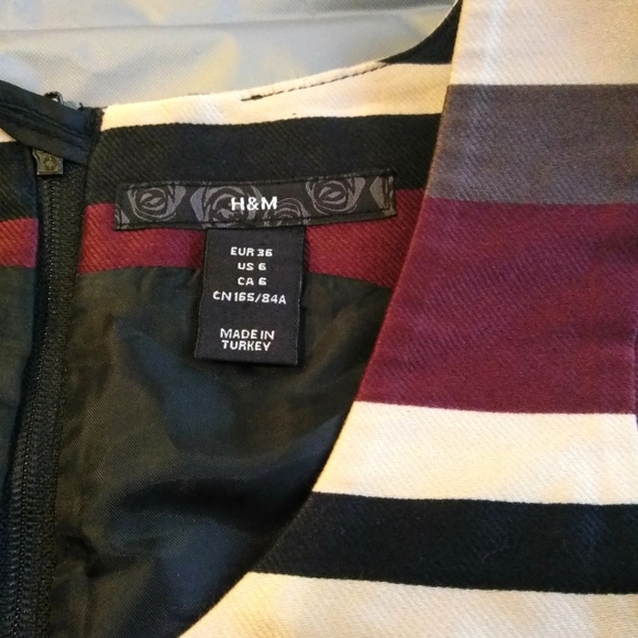 H&M Gorgeous Navy Burgundy Stripe Color Dress - Picture 3 of 8